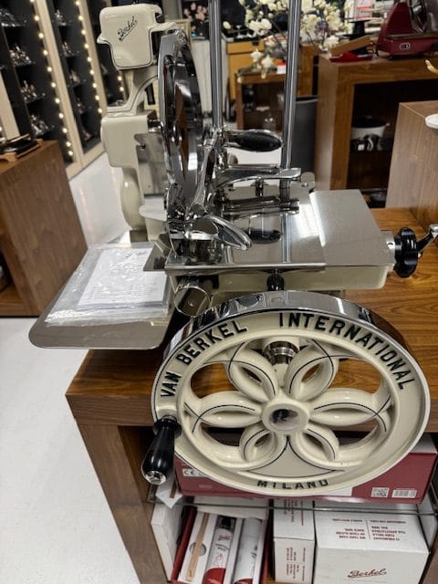 Volano B114 Custom Made retro hvit